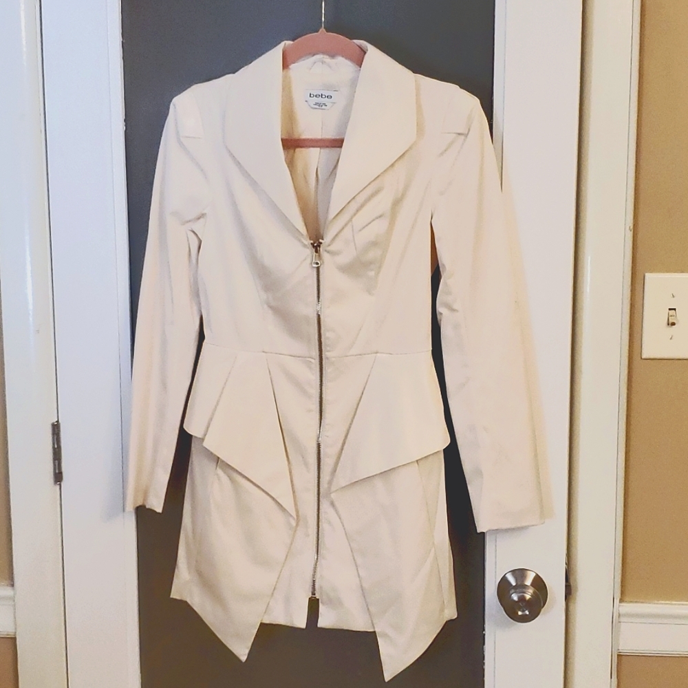 Bebe Cream Blazer Suit Coat Sz XS